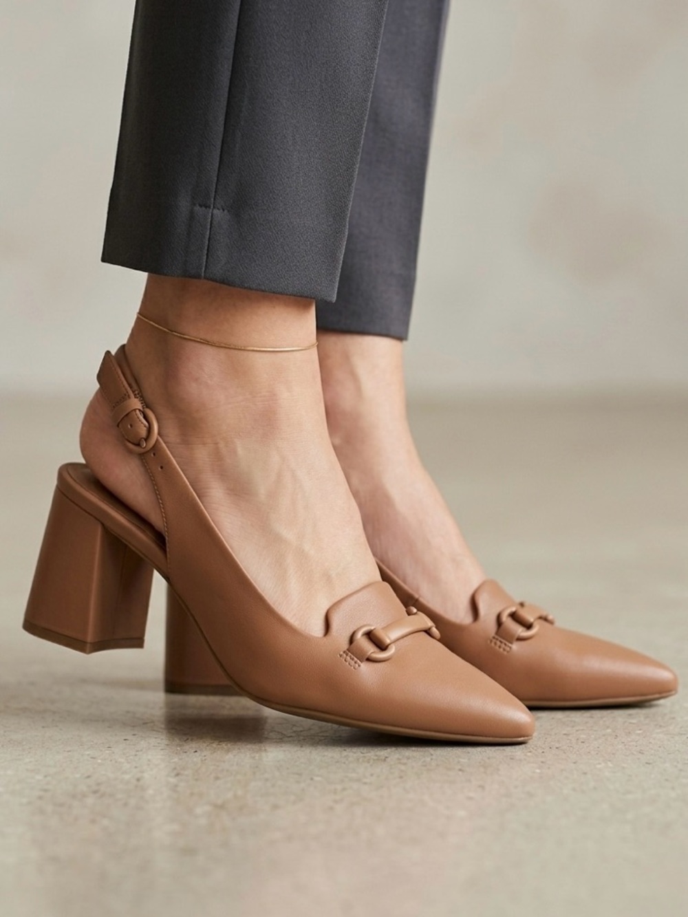 GENTLE SOULS BY KENNETH COLE Dionne Slingback Pump Camel Leather 9M